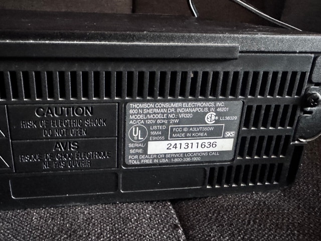 RCA VCR VIDEO CASSETTE PLAYER - photo 3