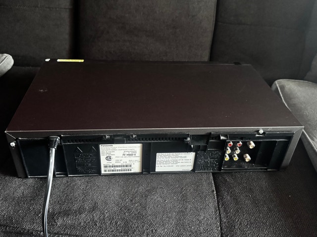 PANASONIC PV-V4660-K VCR (Omni Vision VHS) - photo 3