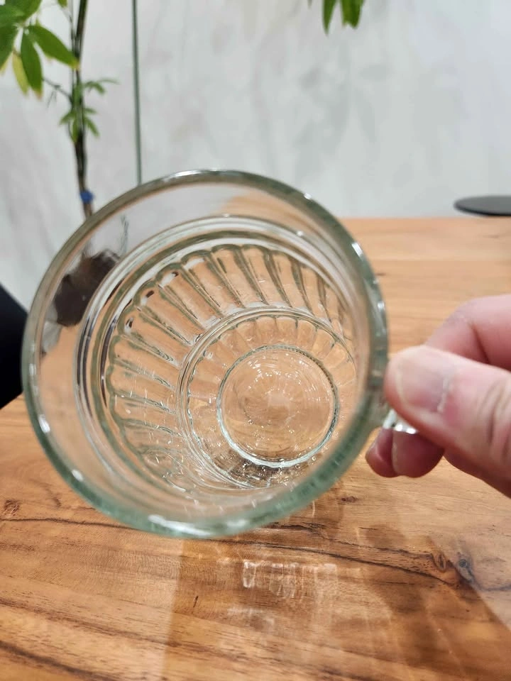 🥕 Textured Humulus Lupulus Glass Beer Mug - photo 2