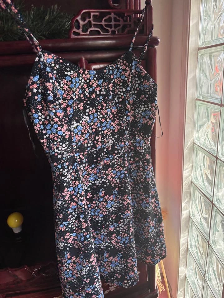 NWT Forever 21 Mini Floral Dress - Size Small