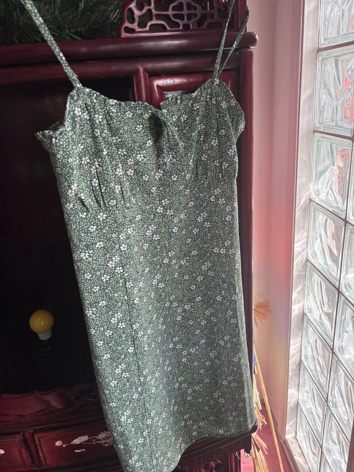 New Hudson Bay Mini Floral Dress Size Small