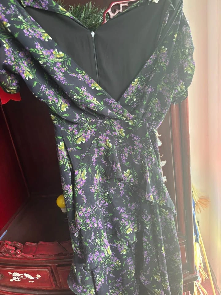 ASTR The Label Floral Print Handkerchief Dress Womens XS Black P - photo 4