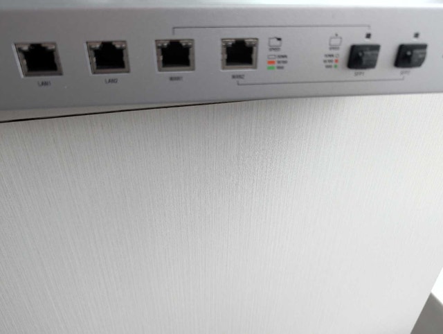Ubiquiti Security Gateway Pro (USG-PRO-4) - photo 2