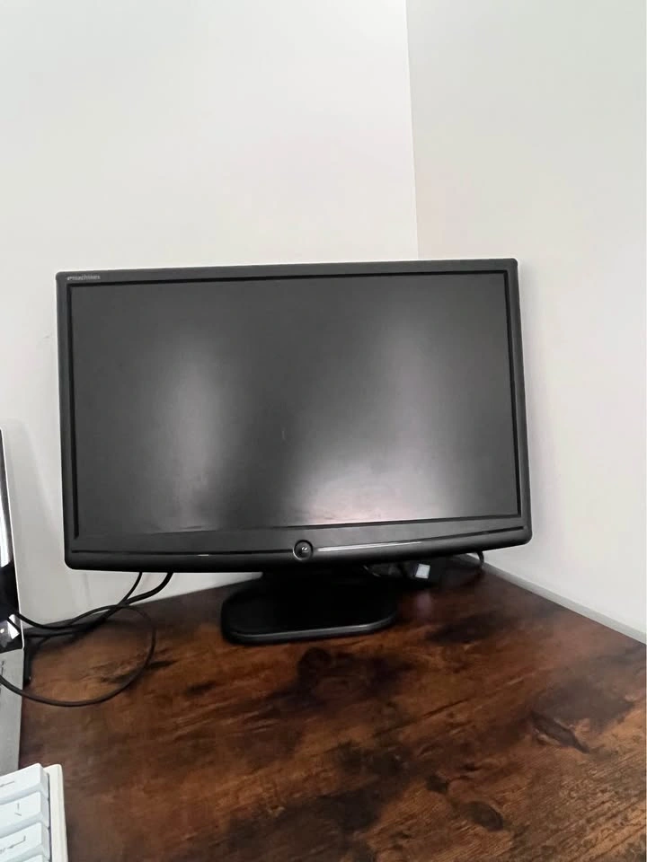 EMachine Monitor 20inch - photo 3