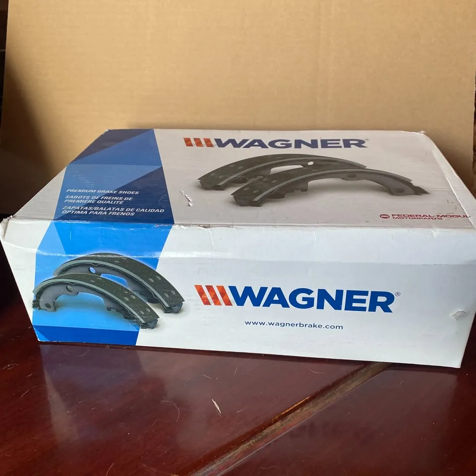 Wagner Premium Drum Brake Shoe Rear Z723 (New Opened Box) image indicator(2)