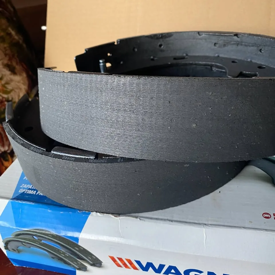 Wagner Premium Drum Brake Shoe Rear Z723 (New Opened Box) image indicator(8)