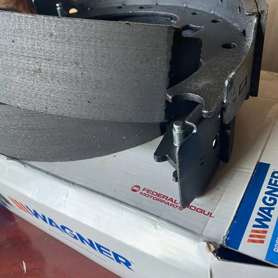 Wagner Premium Drum Brake Shoe Rear Z723 (New Opened Box) image indicator(9)