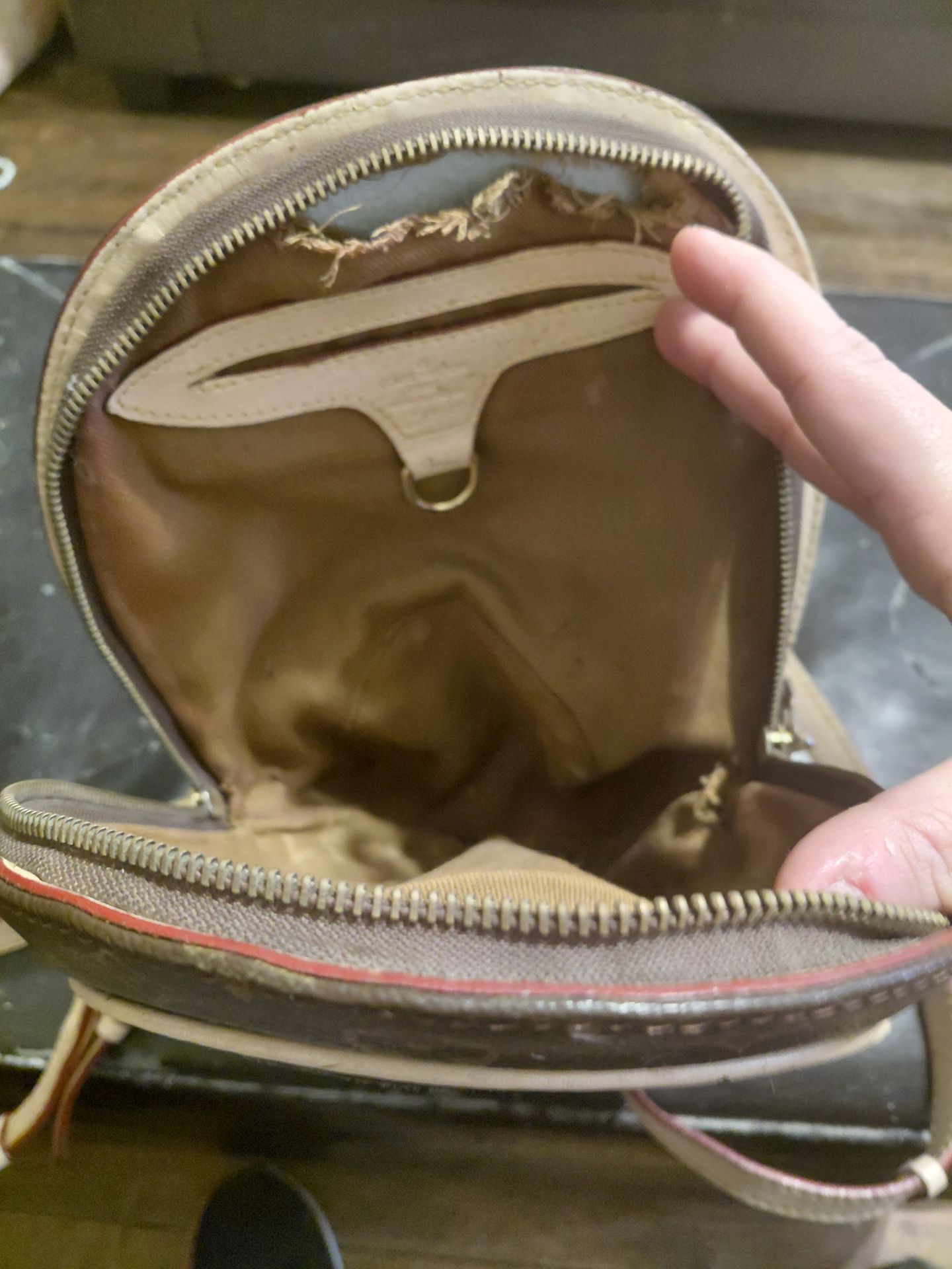 Louis Vouton backpack - photo 3