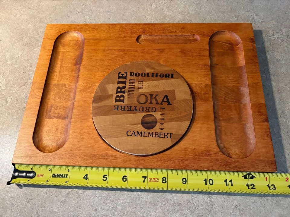 MCM vintage Canadian made Baribocraft wooden cheese board - photo 5