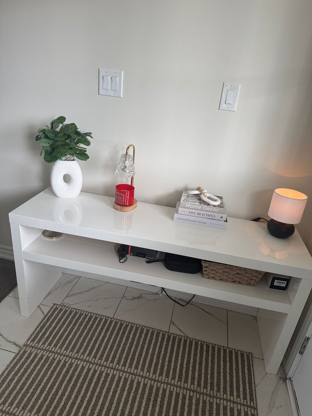 IKEA LACK Console Table – White (Excellent Condition) - photo 4