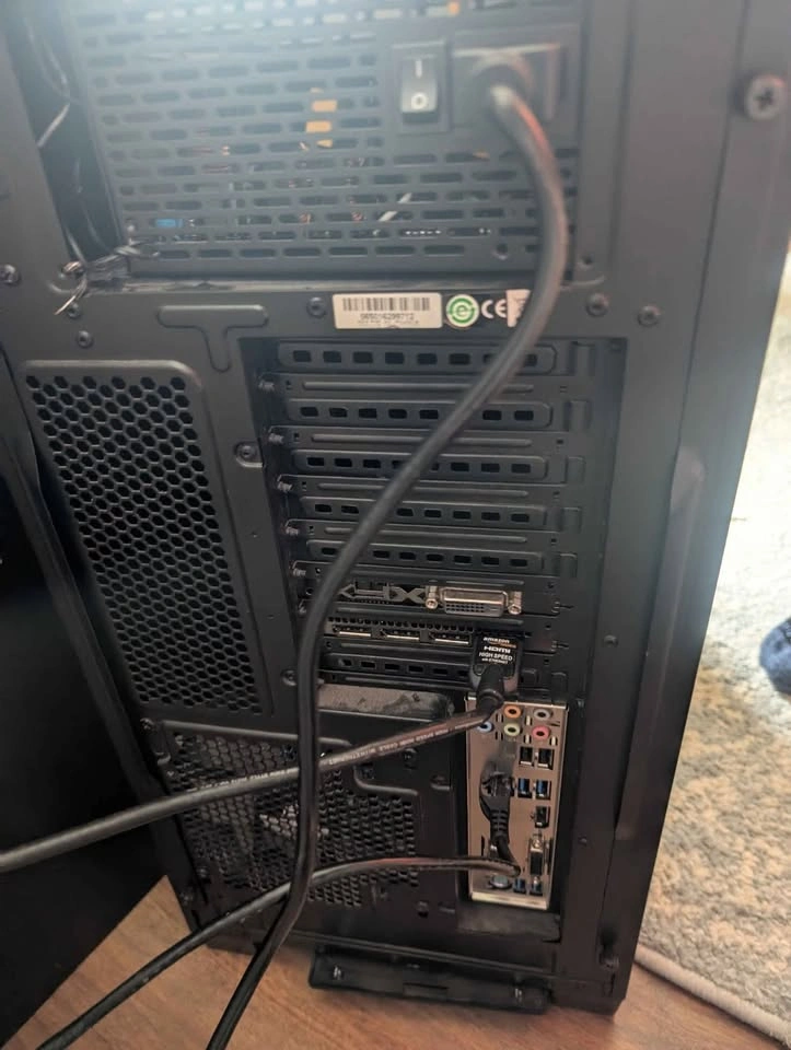 8GB GPU Custom-built gaming PC - photo 2