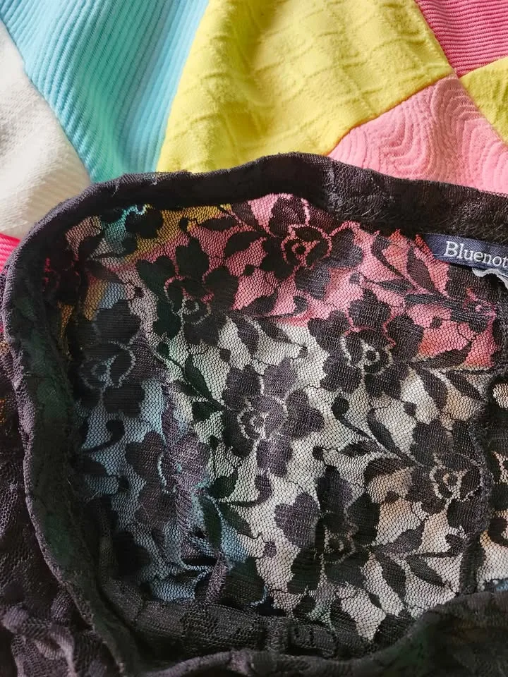 Black floral lace leggings image indicator(3)