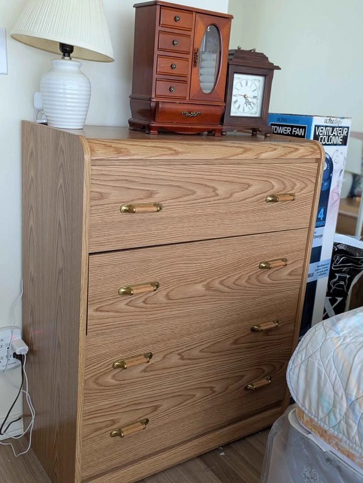 5-piece Bedroom Set - Good Condition - photo 3