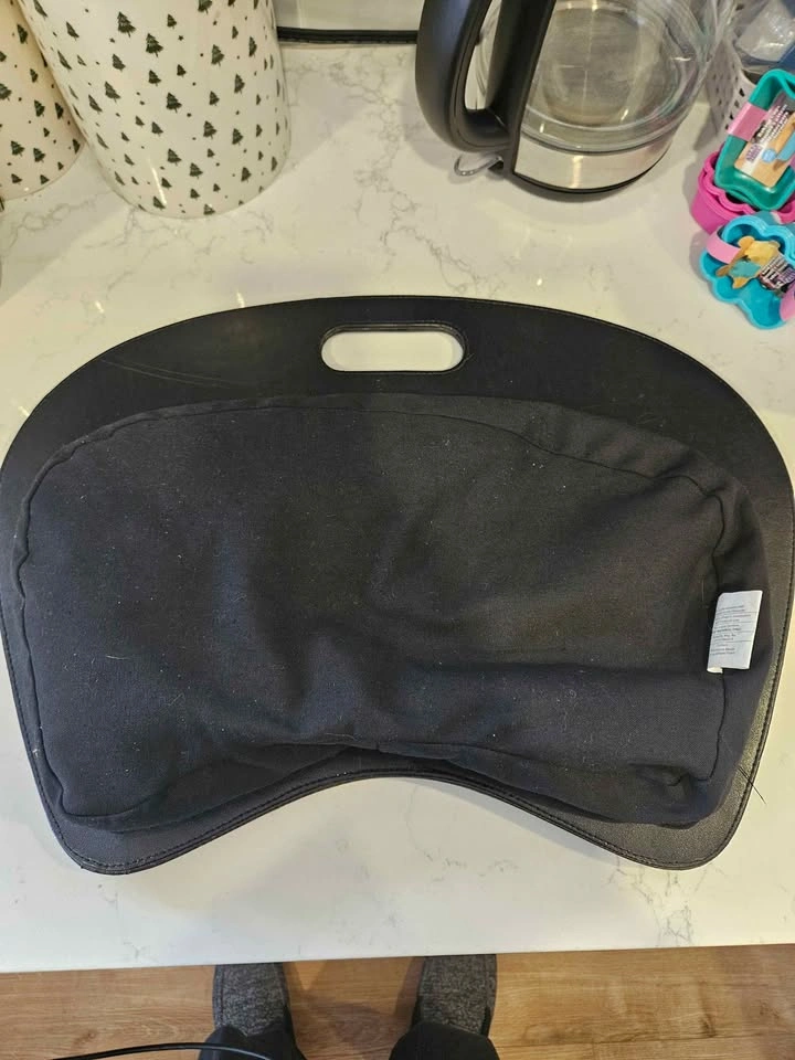 Ergonomic Lap Desk / Laptop Tray with Cushion – Black - photo 2