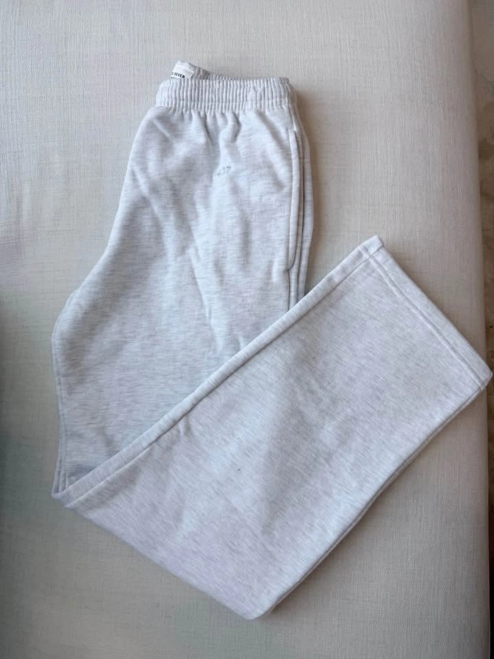 437 The Track Pants Size S NWT