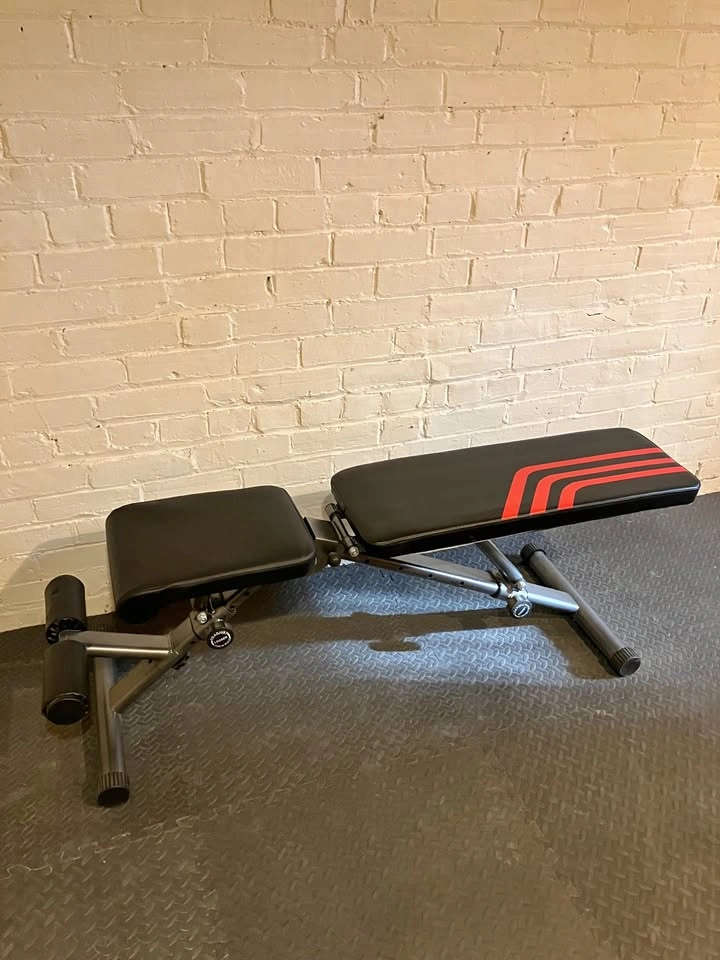 Adjustable Weight/Workout Bench