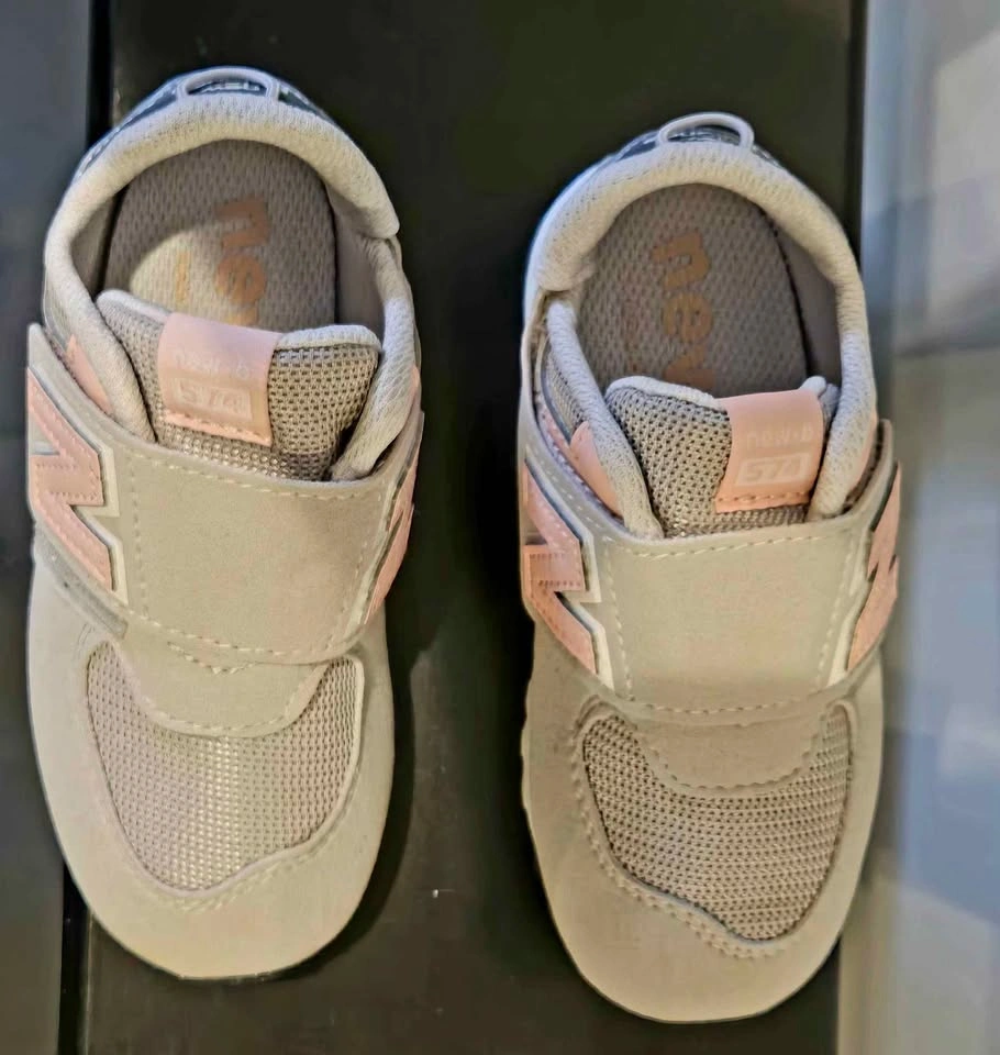 Brand New New Balance 574 Toddler Sneakers Grey/Pink Velcro Size - photo 3