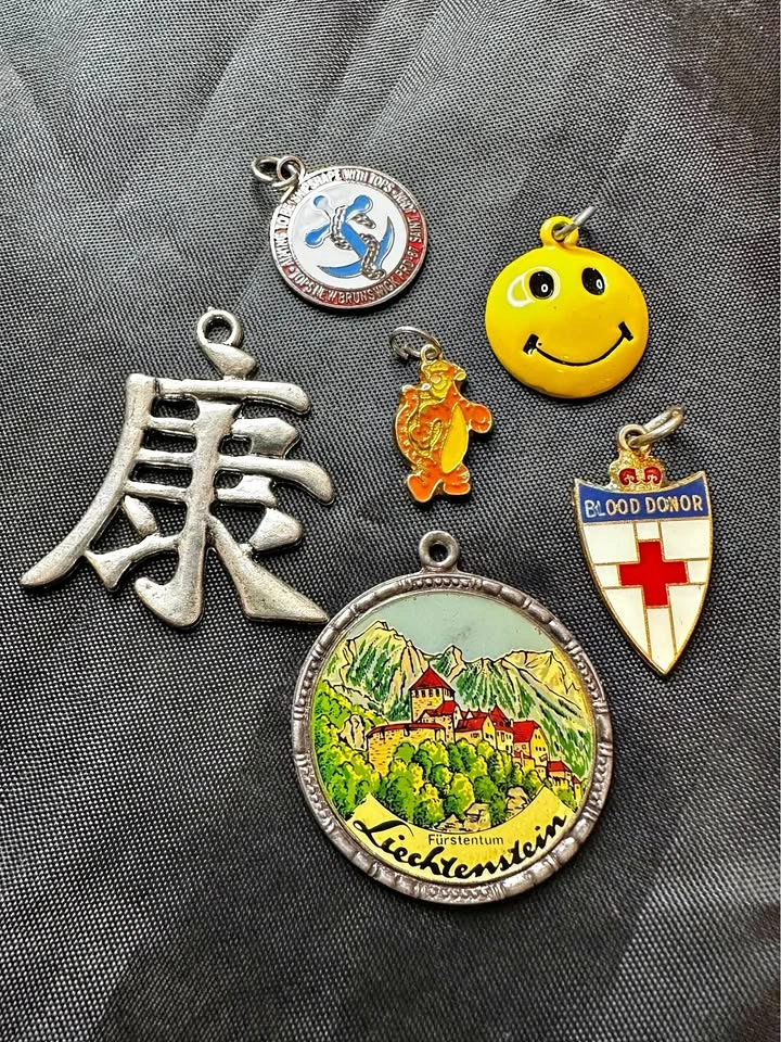 Cool Charms & Pendants Lot