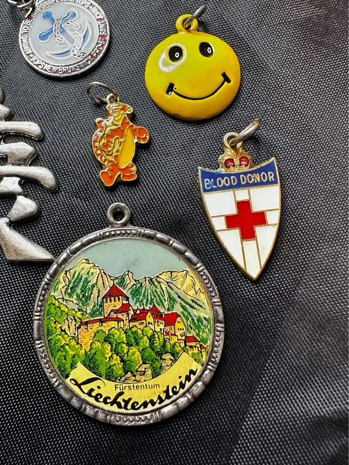 Cool Charms & Pendants Lot - photo 3