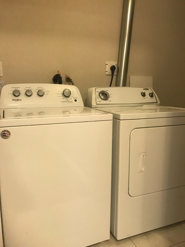 2 Beautiful Furnished Rooms for Rent – Female Only | Whitby - photo 5