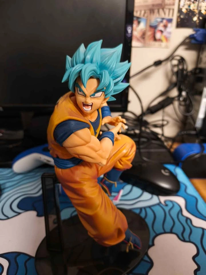 Dragon Ball Super Son Goku Super Saiyan Blue Banpresto Figure - photo 4