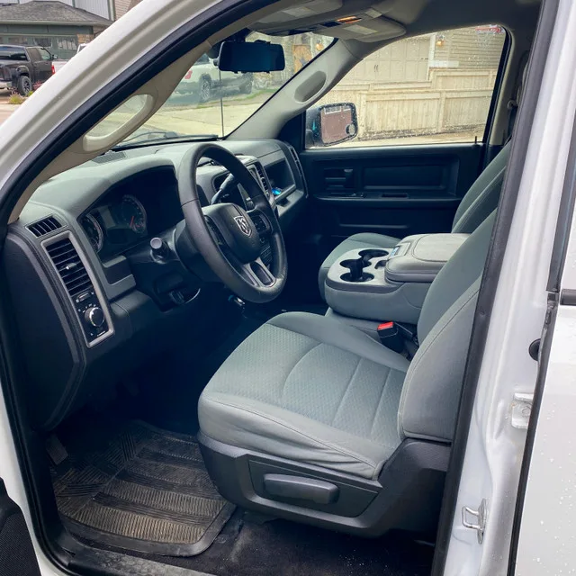 2014 Ram 1500 3yr Engine Warranty (to 160K km) image indicator(6)