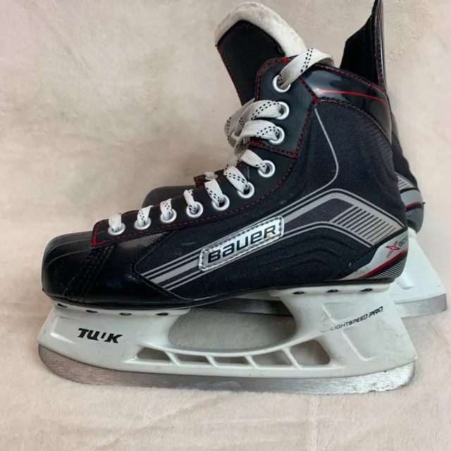 Bauer Vapor X300 Hockey Skates Black Men’s US 7.5 image indicator(5)