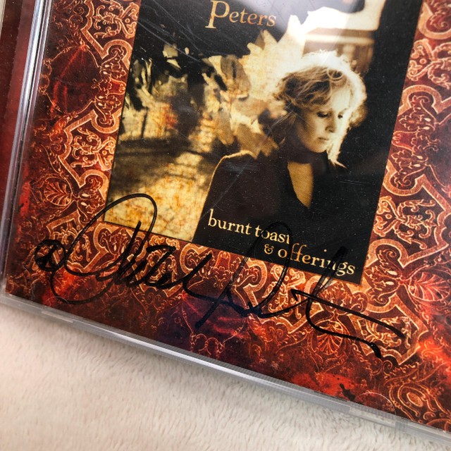 Burnt Toast & Offerings CD by Gretchen Peters (SIGNED) - photo 2