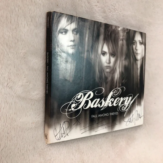 Baskery Fall Among Thieves 2008 CD (SIGNED) image indicator(5)