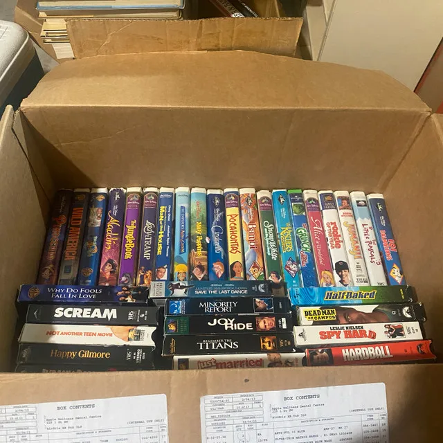 Large Collection of VHS Movies approx 80 Tapes image indicator(7)