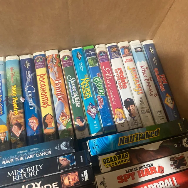 Large Collection of VHS Movies approx 80 Tapes image indicator(9)