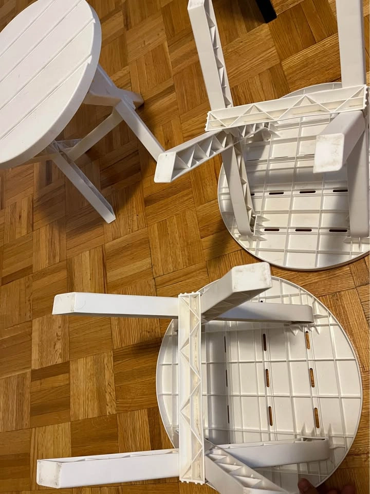Set of 4 Kids Plastic Tables / Patio Side Tables – White - photo 2