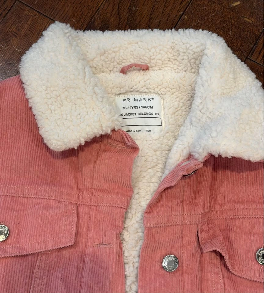 Like New Girl’s Size 10/11 Sherpa Lined Pink Corduroy Jacket $12 - photo 2