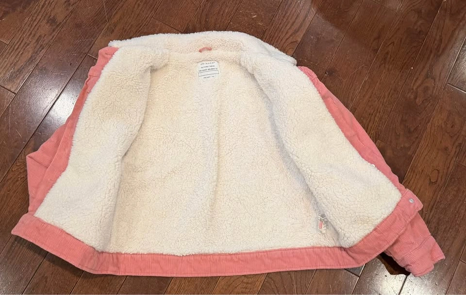 Like New Girl’s Size 10/11 Sherpa Lined Pink Corduroy Jacket $12 - photo 3