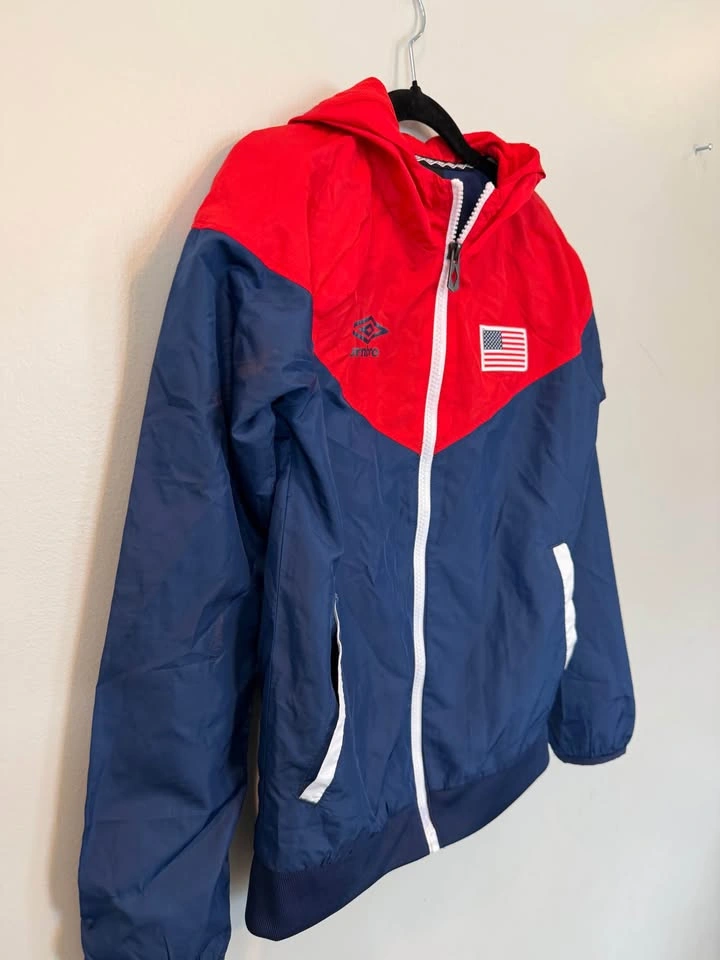 Boys Size 8/10 USA Flag Red Blue Jacket $5 - photo 3