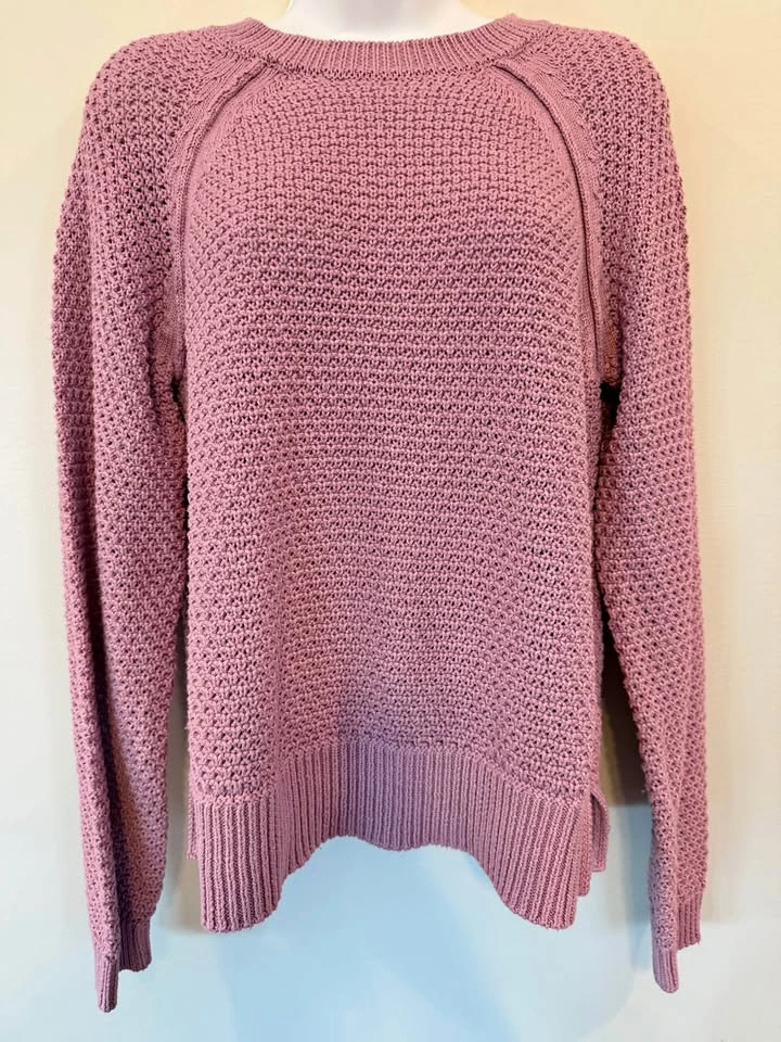 Like New GAP Women's Size Small Textured Sweater $25