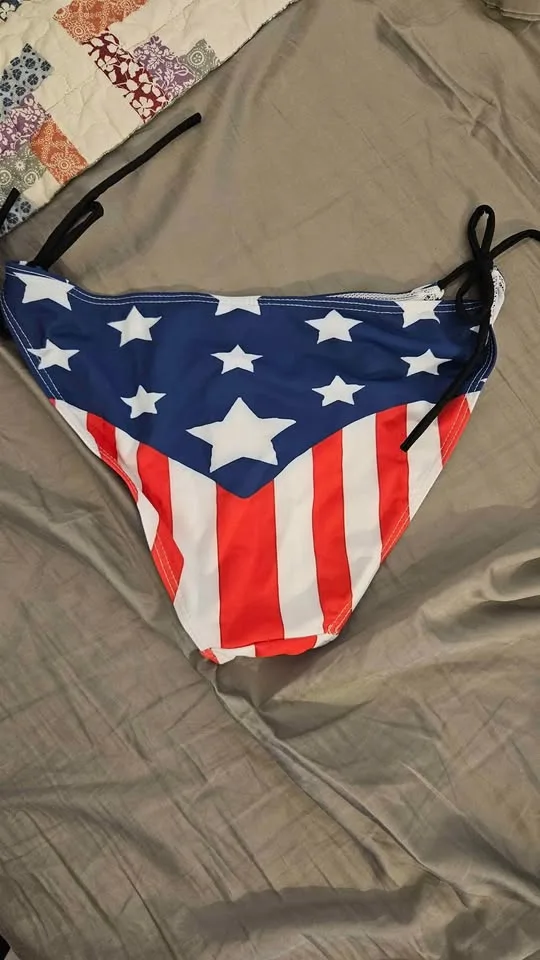 American flag bikini image indicator(4)