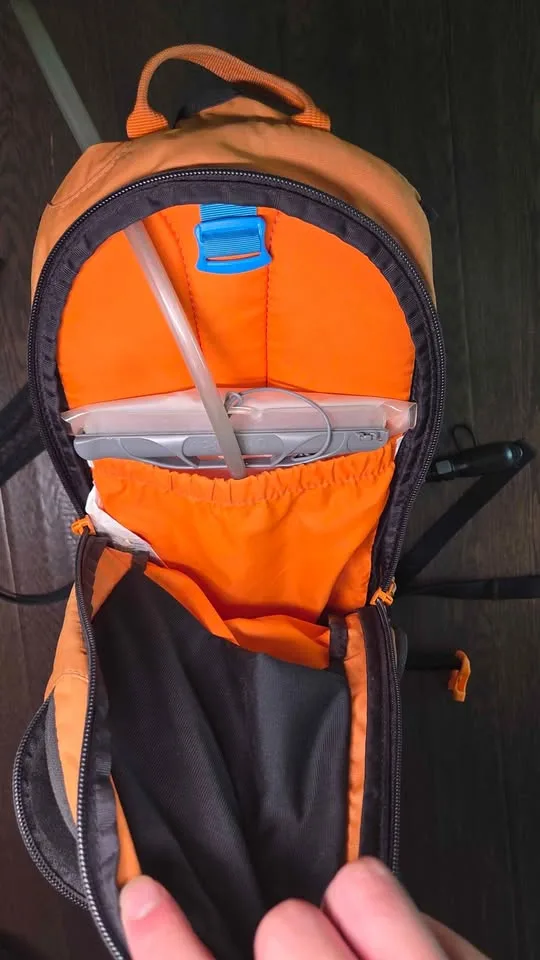 Dakine Hydration Pack image indicator(4)
