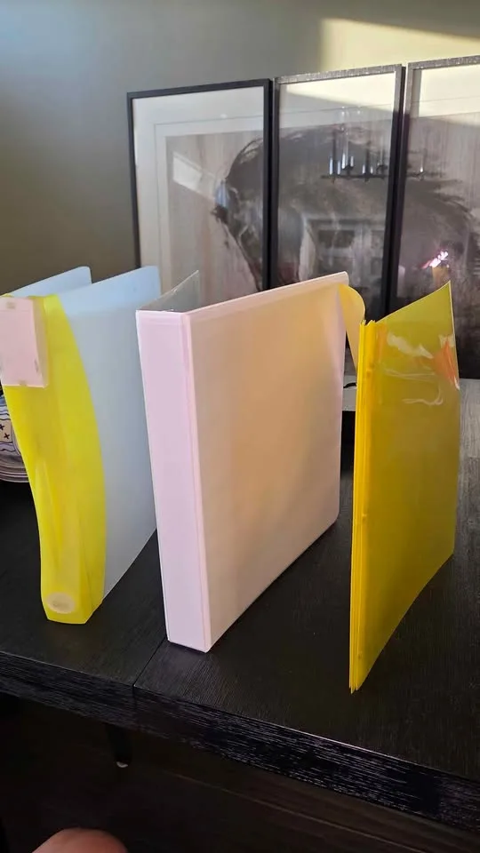 3 Binders image indicator(2)