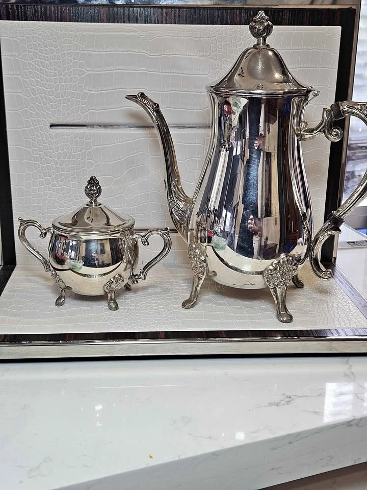 Vintage Silverplate Coffee Pot & Sugar Bowl Set