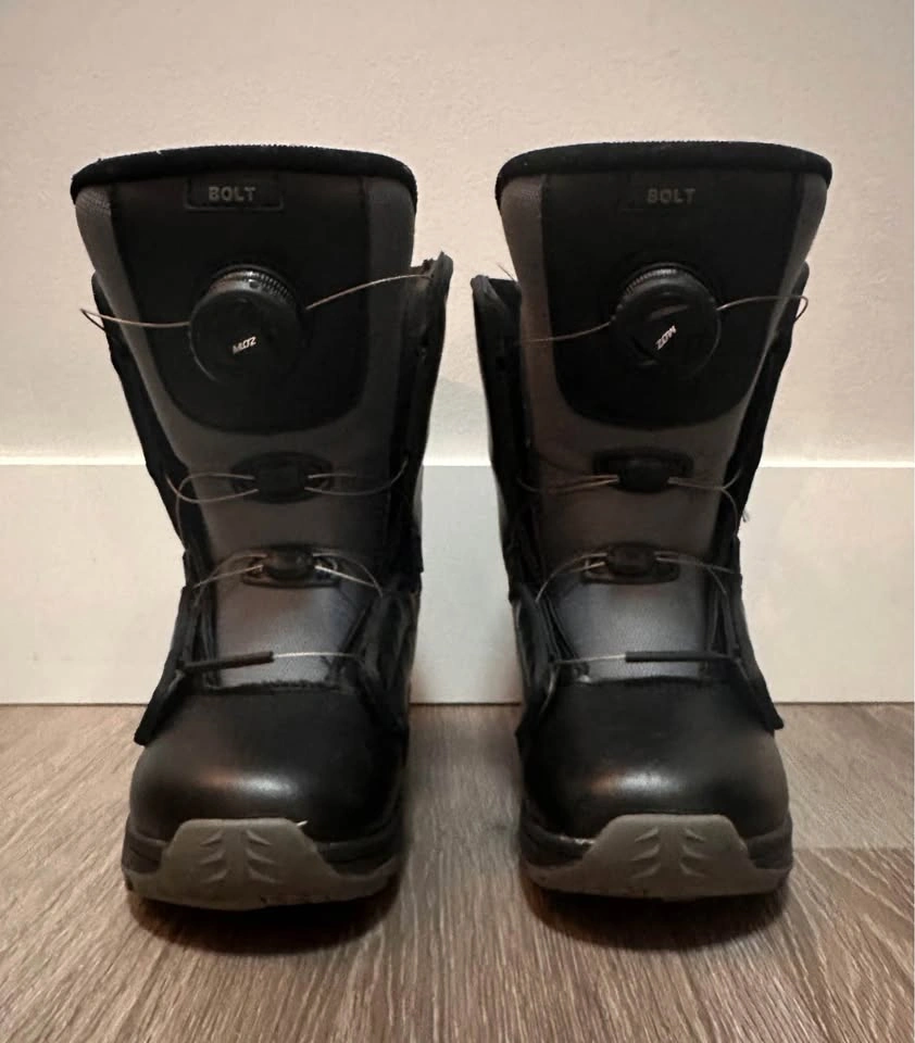 Ripzone Bolt Junior Snowboard Boots - Size 4Y - photo 2