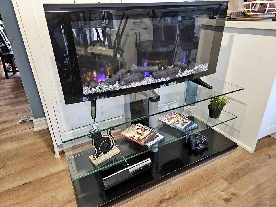 Modern Tempered Glass TV Stand / Media Console – Sturdy & Sleek