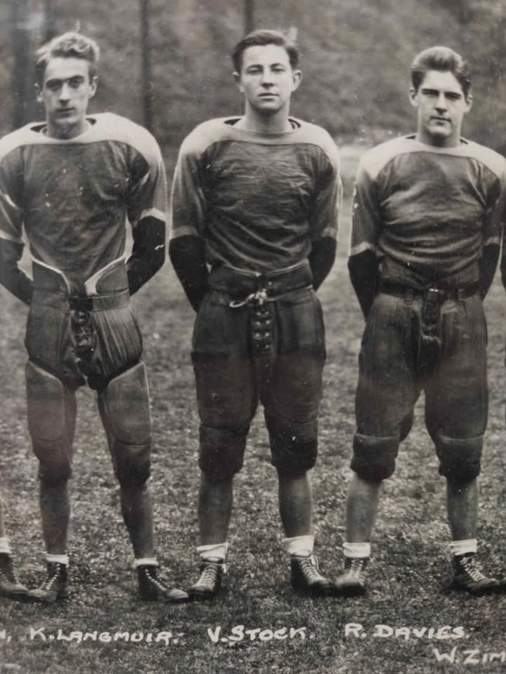 1940 University of Toronto Schools Rugby Team Panorama - photo 4