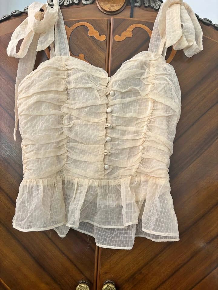 NWT Lulus Summer Top Size Small