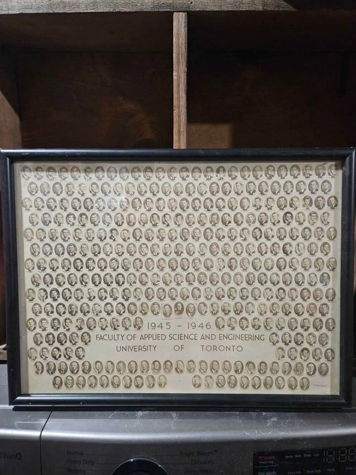 1945–1946 University of Toronto Engineering Composite Photo - photo 3