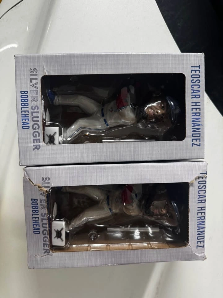 Toronto Blue Jays Teoscar Hernández Collectable Bobblehead - photo 2
