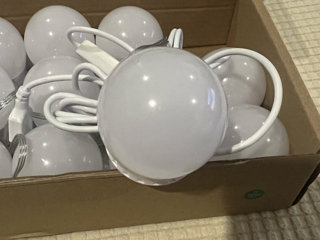 100%NEW Vanity Mirror LED Light Bulbs Orig$30 NOW$15