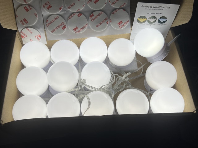 100%NEW Vanity Mirror LED Light Bulbs Orig$30 NOW$15 - photo 4