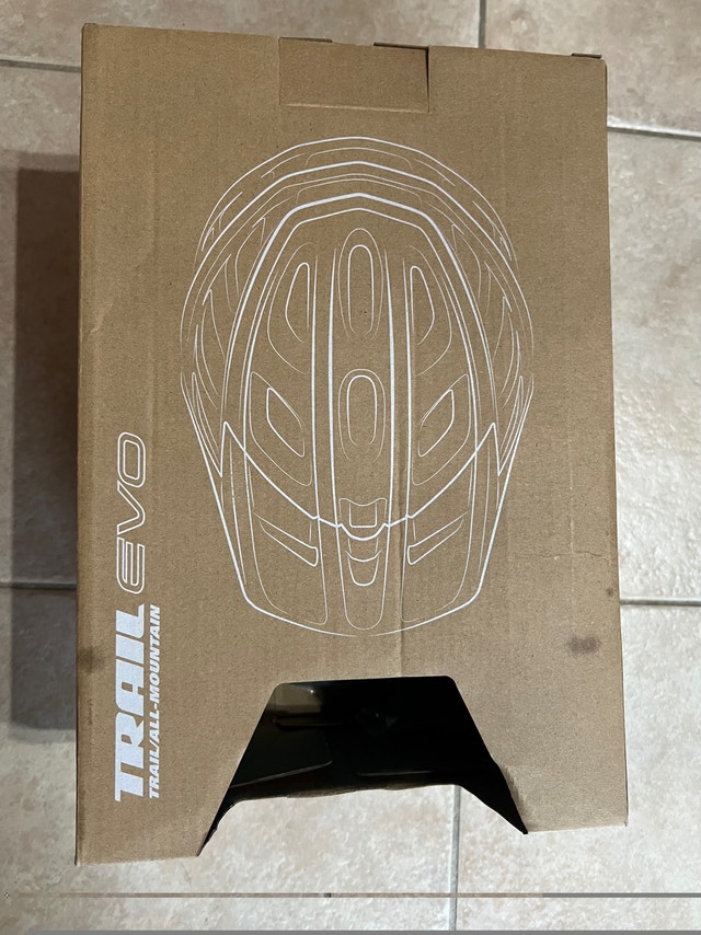 100%NEW iXS Trail EVO Trail Helmet S/M - photo 3