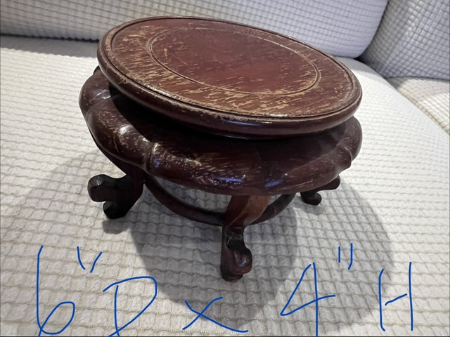 Used wood plant stand 2 pairs orig $20 NOW $8 - photo 2